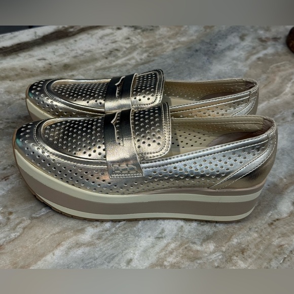Women’s DOLCE VITA Janine Slip on gold metallic platform loafer- Size 8.5 - Picture 6 of 12